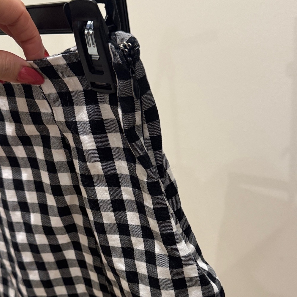 Guess Black and White Gingham Mini Skirt - Picture 4 of 5